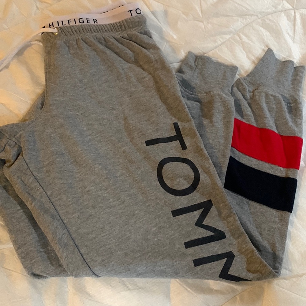 Tommy Hilfiger joggers